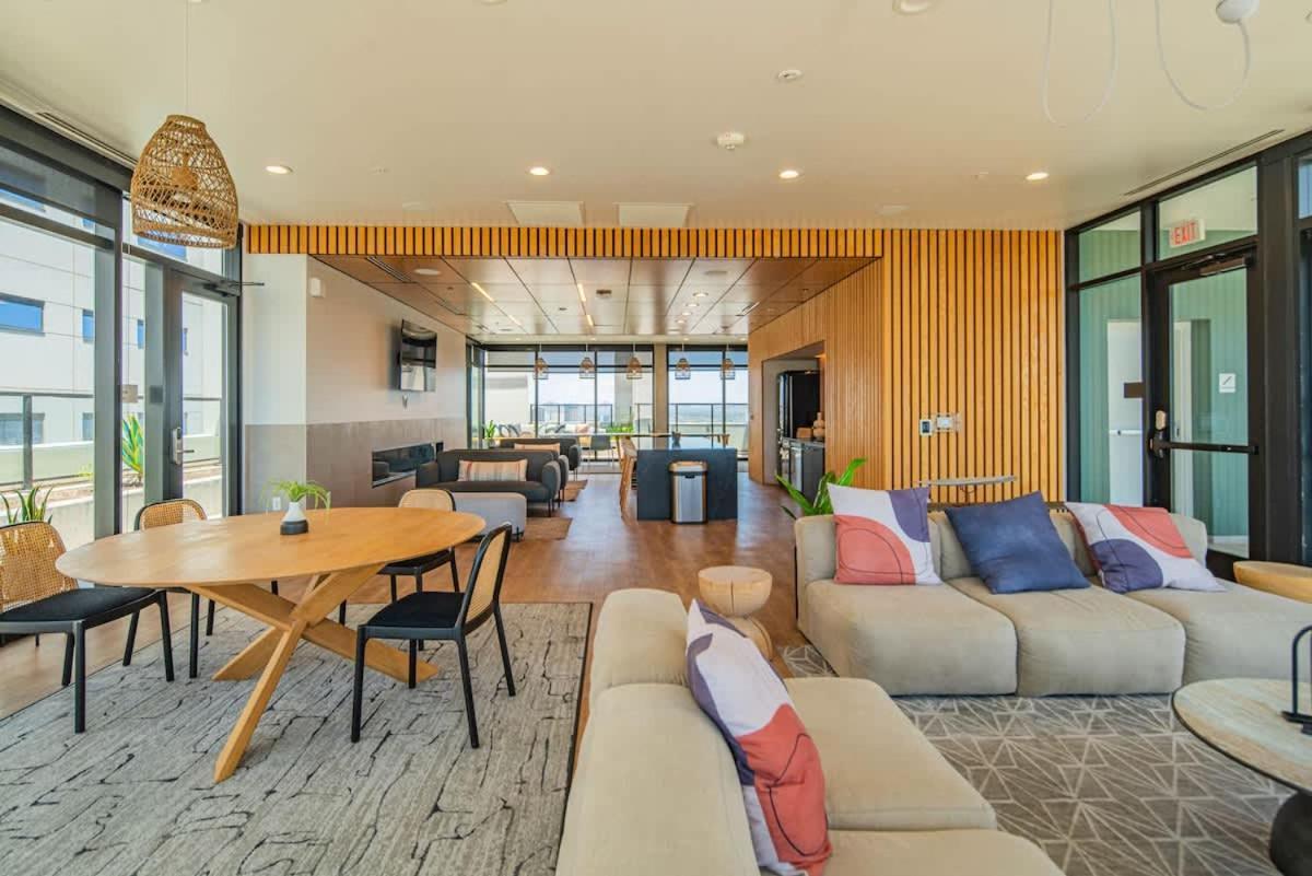 피닉스 Detailed 2Bd, Highrise Dt, Pool, Gym, Parking, Sleeps 8 아파트 외부 사진