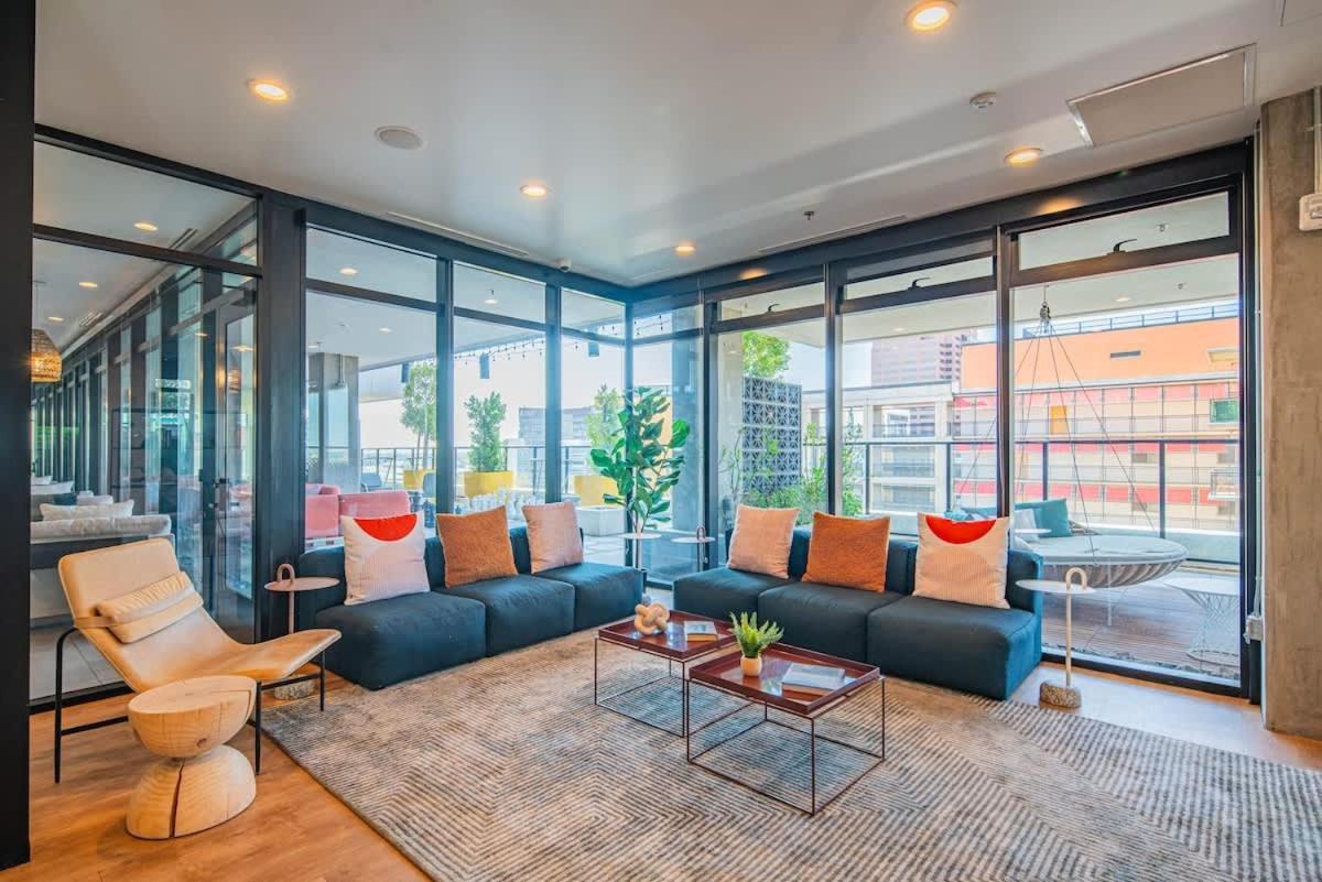 피닉스 Detailed 2Bd, Highrise Dt, Pool, Gym, Parking, Sleeps 8 아파트 외부 사진
